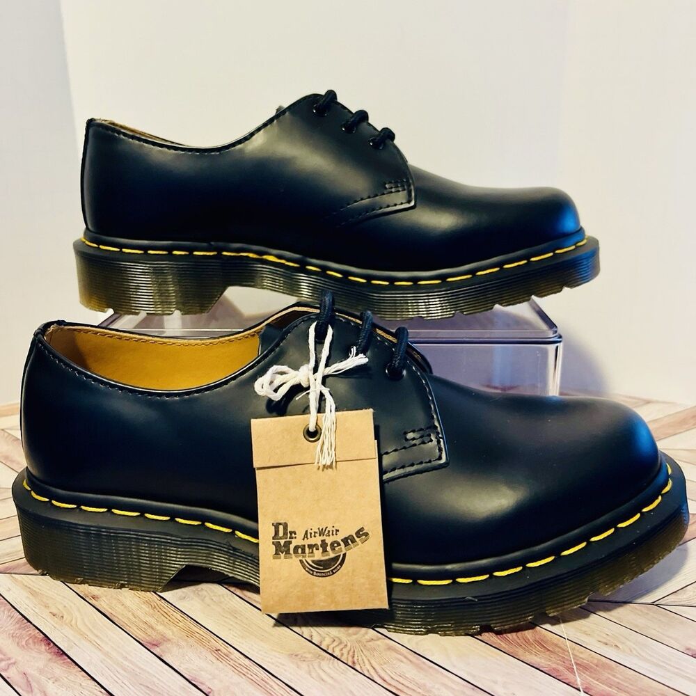 Dr Martens 1461 Smooth Leather Oxford Women 8 Shoes 3 Eye Yellow Stitch Classic‎